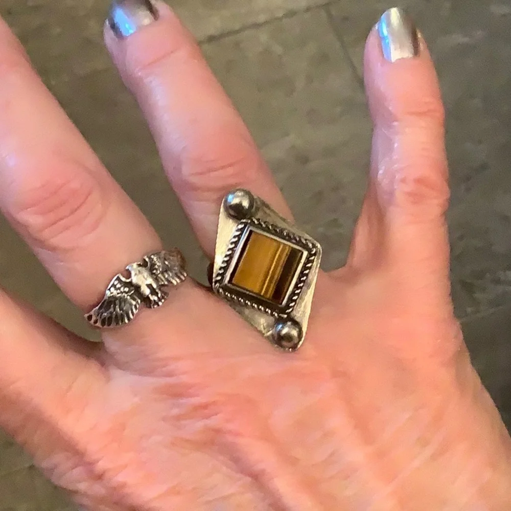 Ring , tiger eye ; 6.5 - Picture 3 of 8